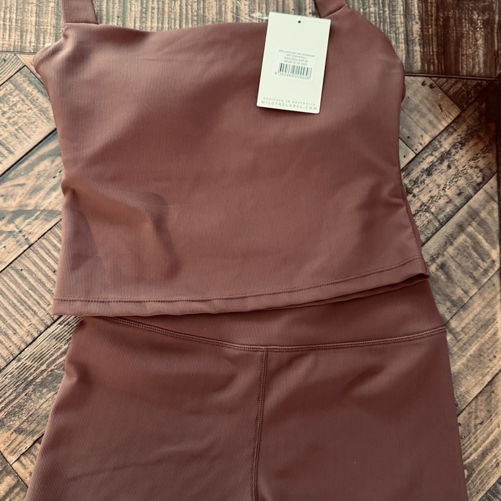 WILO THE LABEL SET Halter Top and Shorts NWT - Picture 8 of 10